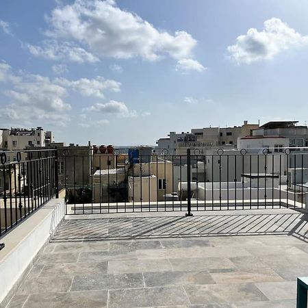 Beautiful 4-Bedroom Townhouse In Sliema Buitenkant foto